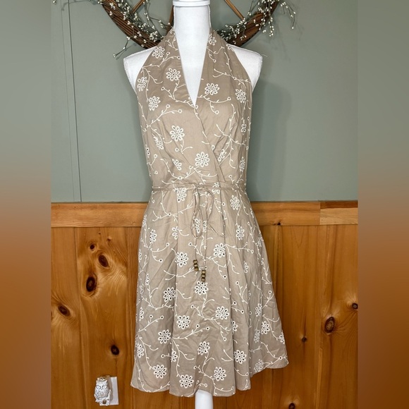 Joie Floral Backless Dress w/ Front Pockets. NWT size 8 side zip beaded tie belt - Picture 1 of 16